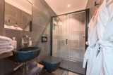 Morzine Luxury Rental Appartment Morzilute Shower Room 2