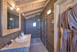Morzine Luxury Rental Chalet Merlinate Shower Room