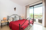 porto-vecchio-location-villa-luxe-pivoine-jaune