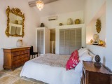 Saint Rémy De Provence Luxury Rental Villa Micavite Bedroom