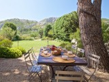 Saint Rémy De Provence Luxury Rental Villa Molduvite Table Garden