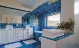 Saint Tropez Luxury Rental Villa Serpolat Bathroom