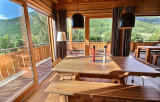 Serre Chevalier Location Chalet Luxe Secroidite Salle A Manger 