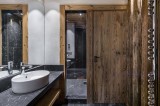 Val d’Isère Luxury Rental Appartment Tapiza Bathroom 3