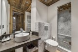 Val d’Isère Luxury Rental Appartment Ucelite Bathroom 2