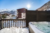 Val d’Isère Location Appartement Luxe Ulelite Jacuzzi