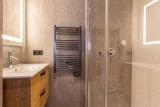 Val d’Isère Luxury Rental Appartment Valerine Bathroom 3