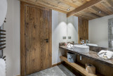 Val D'Isère Location Appartement Dans Chalet Luxe Valet Salle De Bain 4