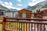 Val d’Isère Location Appartement Luxe Venturina Balcon