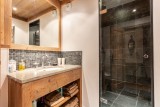 Val d’Isère Luxury Rental Appartement Venturina Bathroom