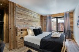 Val D’Isère Luxury Rental Chalet Amazonite Bedroom 4