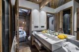 Val D’Isère Location Chalet Luxe Tapizaso Salle De Bain