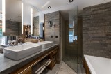 Val d’Isère Location Chalet Luxe Tellanche Bathroom