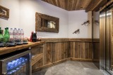 Val D’Isère Luxury Rental Chalet Umbate Bar 