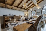 Val D’Isère Luxury Rental Chalet Vonsanite Dining Room 2