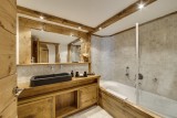 Val D’Isère Luxury Rental Chalet Vonsanite Bathroom 4
