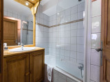 Vallorcine Location Appartement Luxe Cremelite Baignoire 