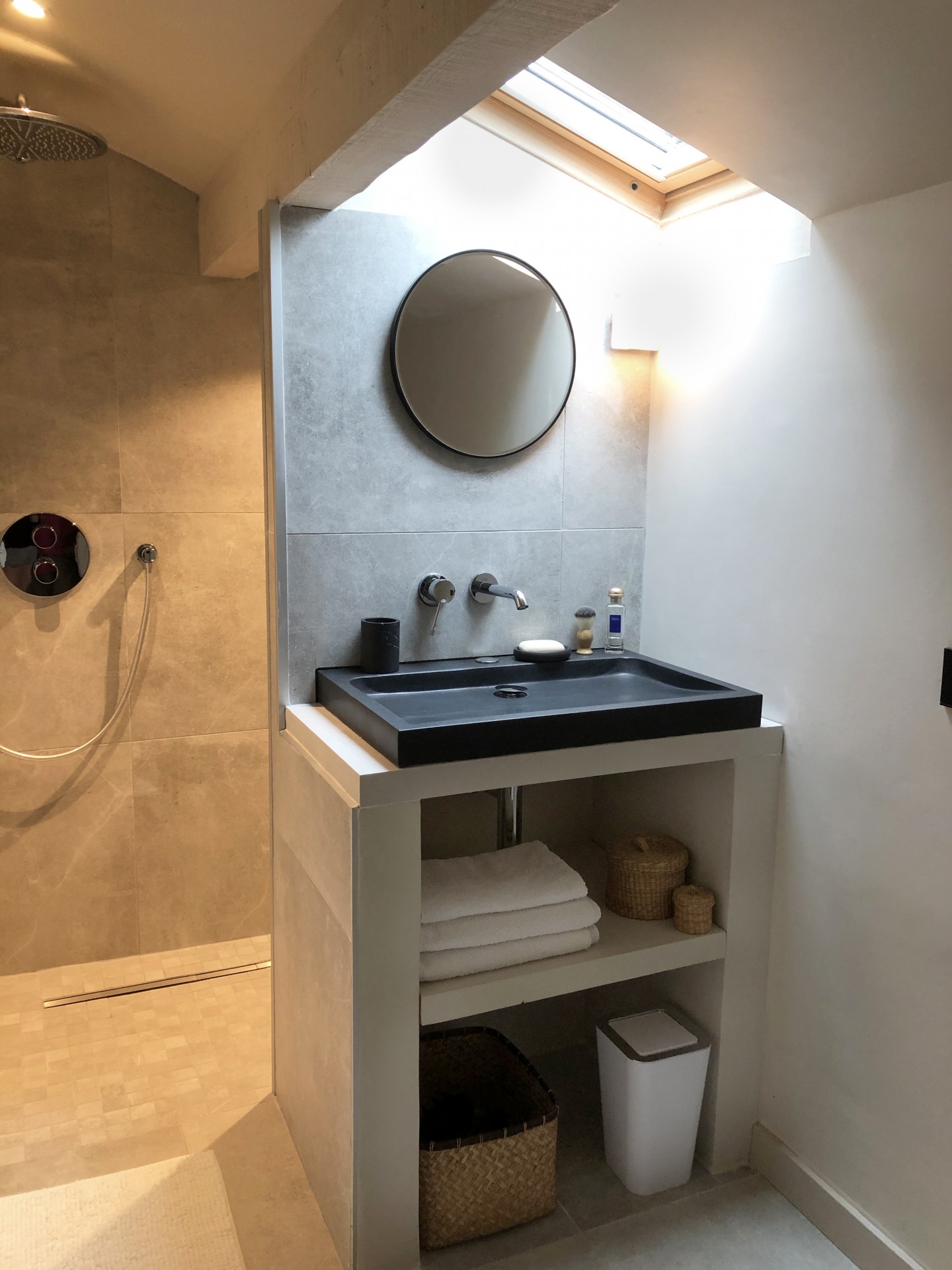 Annecy Luxury Rental Villa Bowanite Bathroom 6