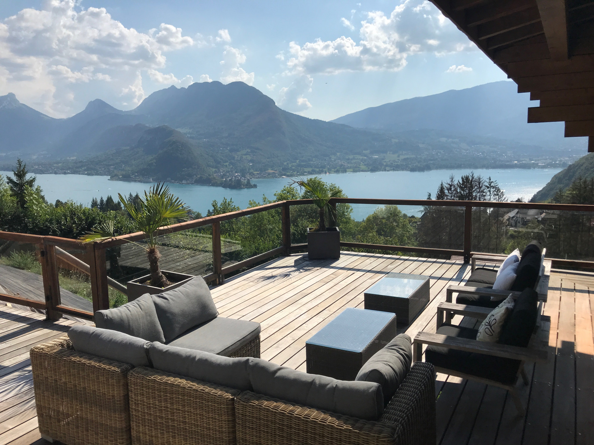 Annecy Location Villa Luxe Halite Terrasse 