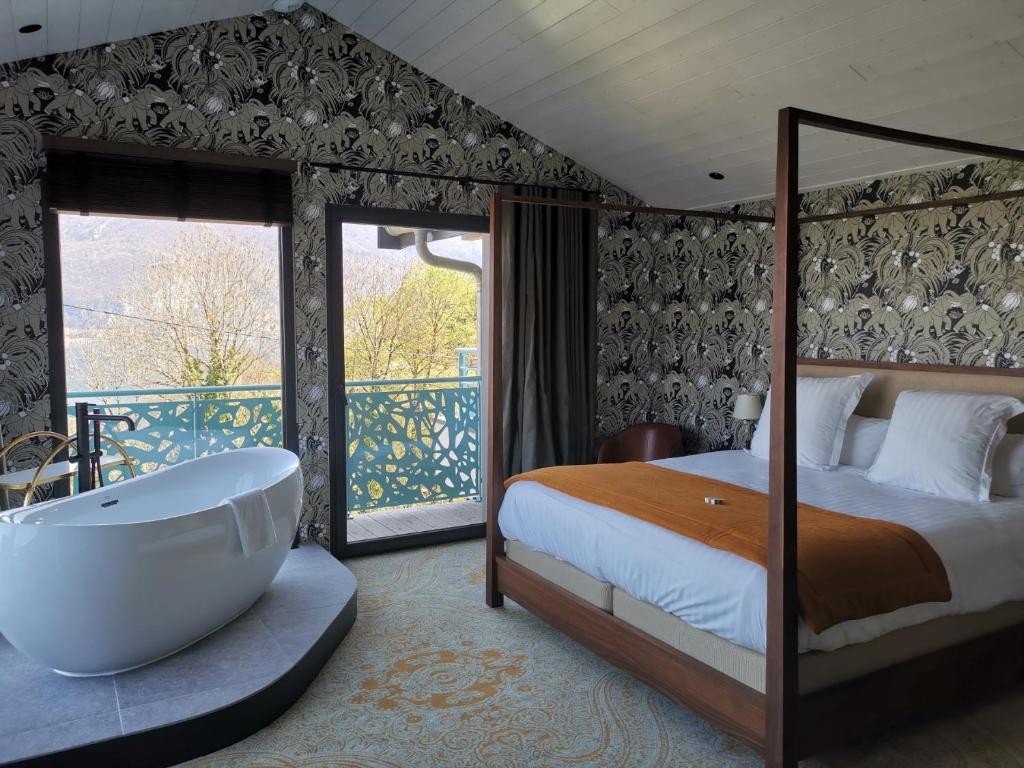 Annecy Location Villa Luxe Trunite Chambre