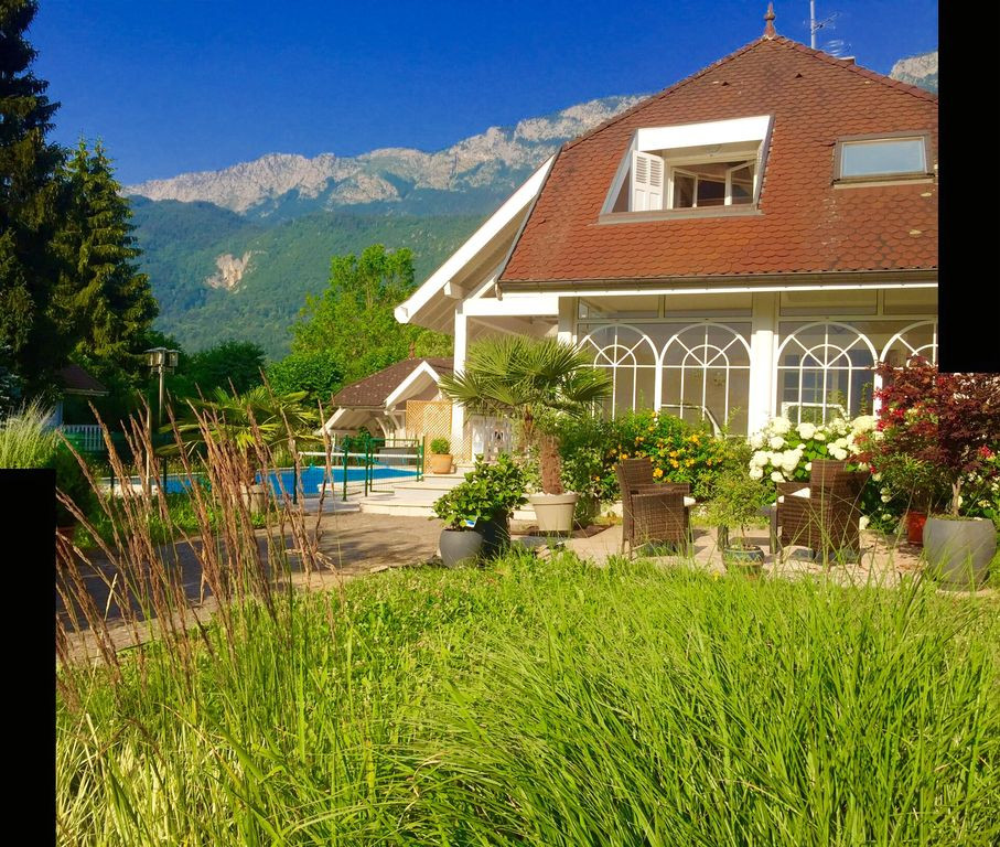 annecy-location-villa-luxe-water-agathe