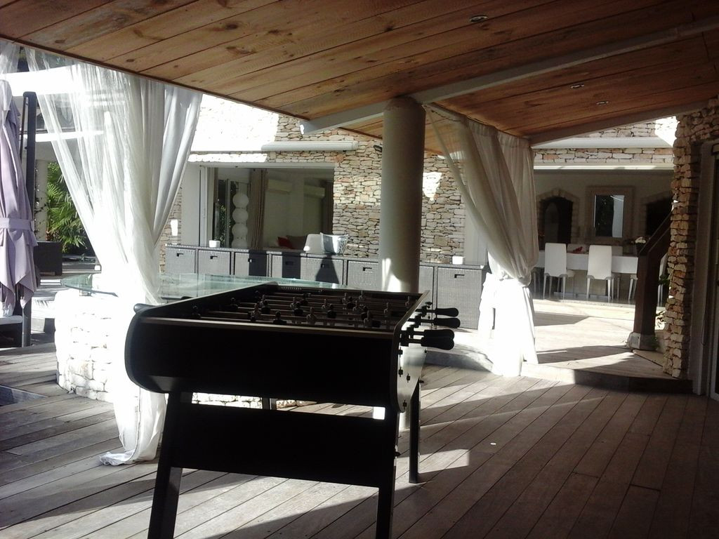 bonifacio-location-villa-luxe-borrache