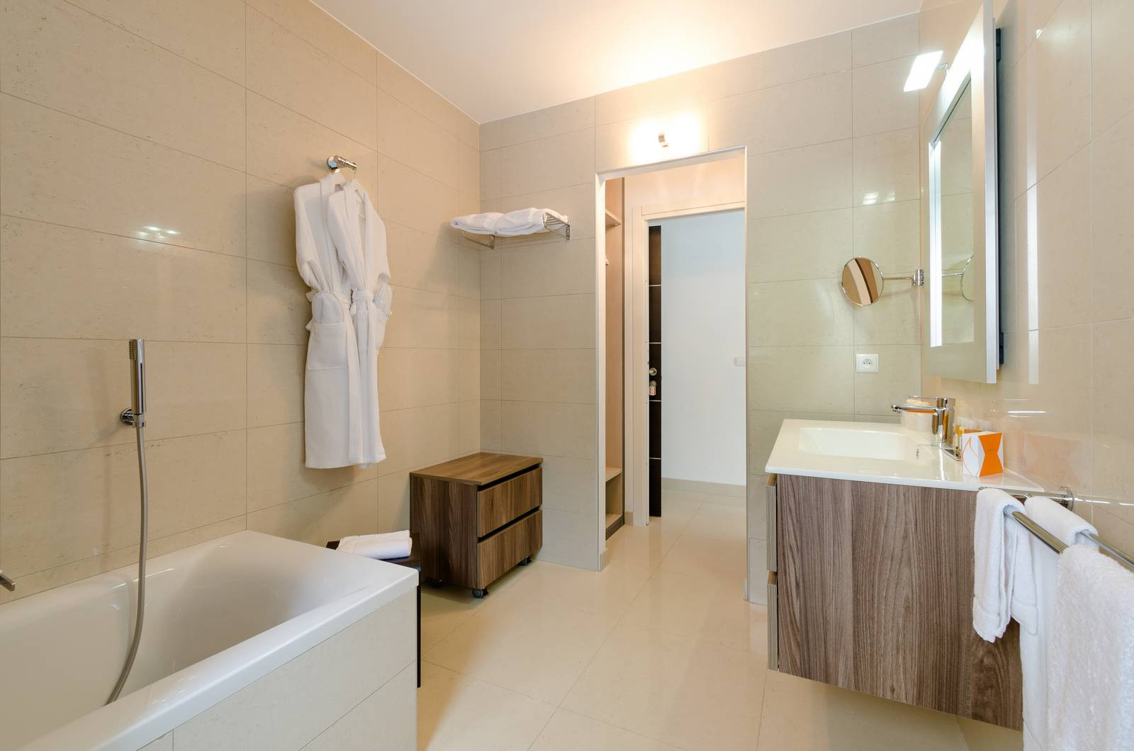 Calvi Location Villa Luxe Crusson Salle De Bain 2