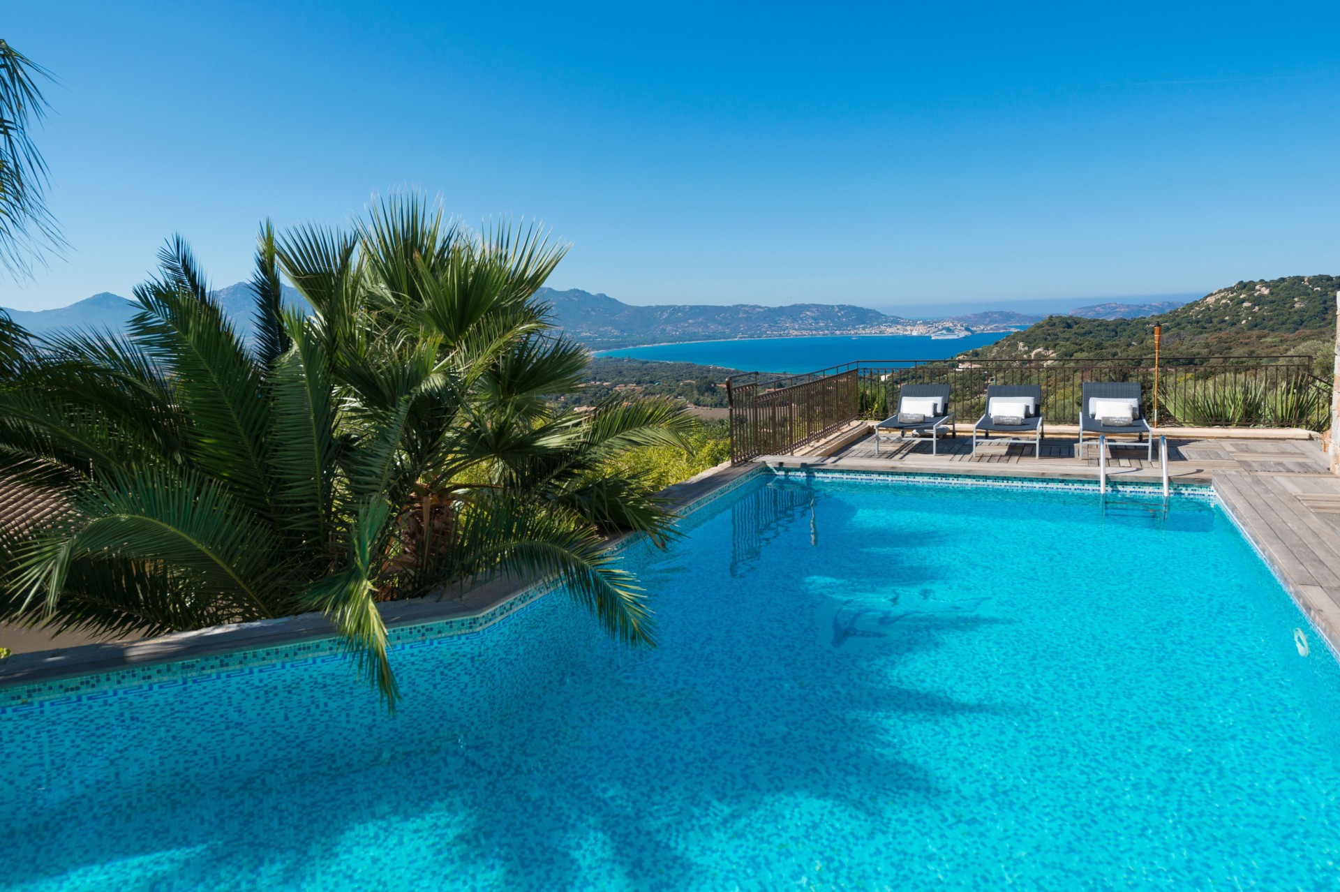 Calvi Location Villa Luxe Diademe Piscine