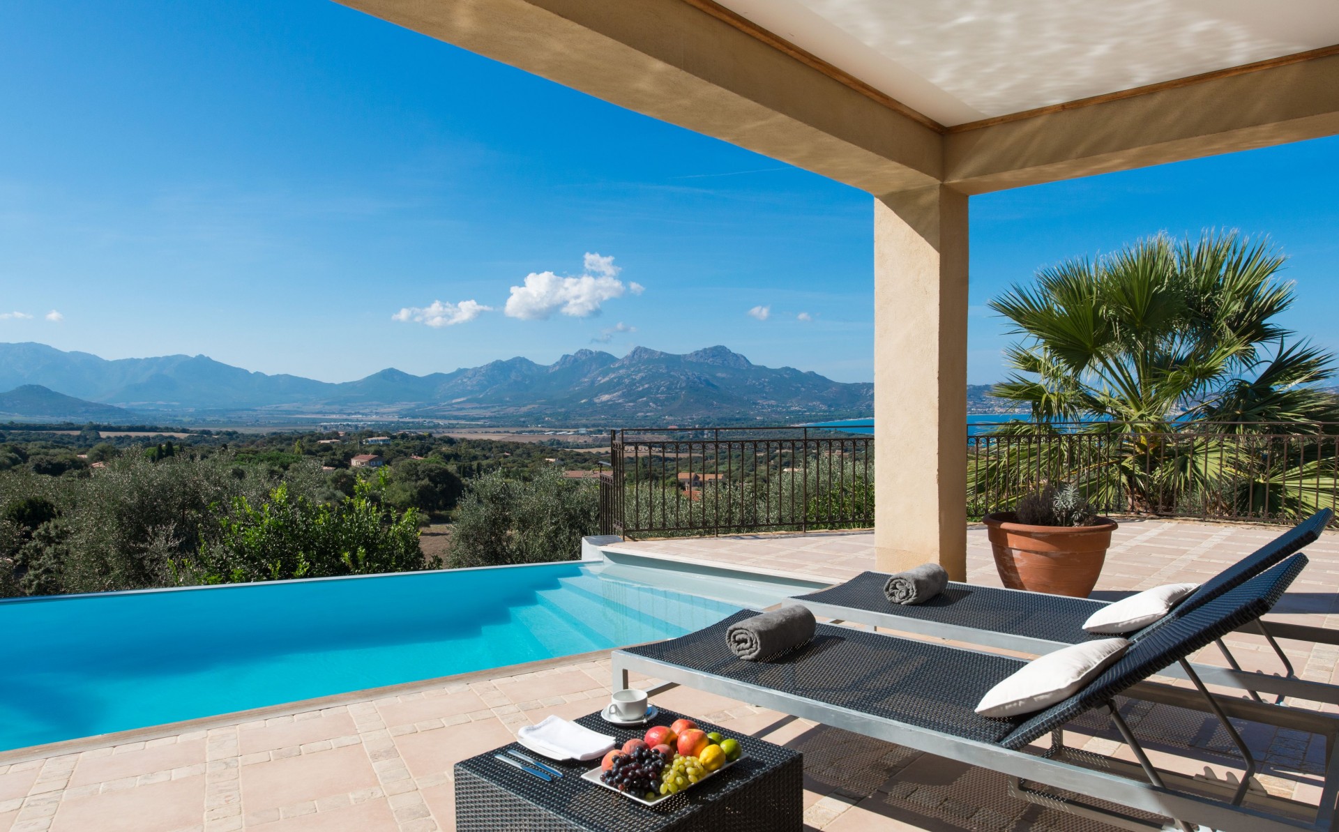 Calvi Location Villa Luxe Diademe Royal Piscine 3