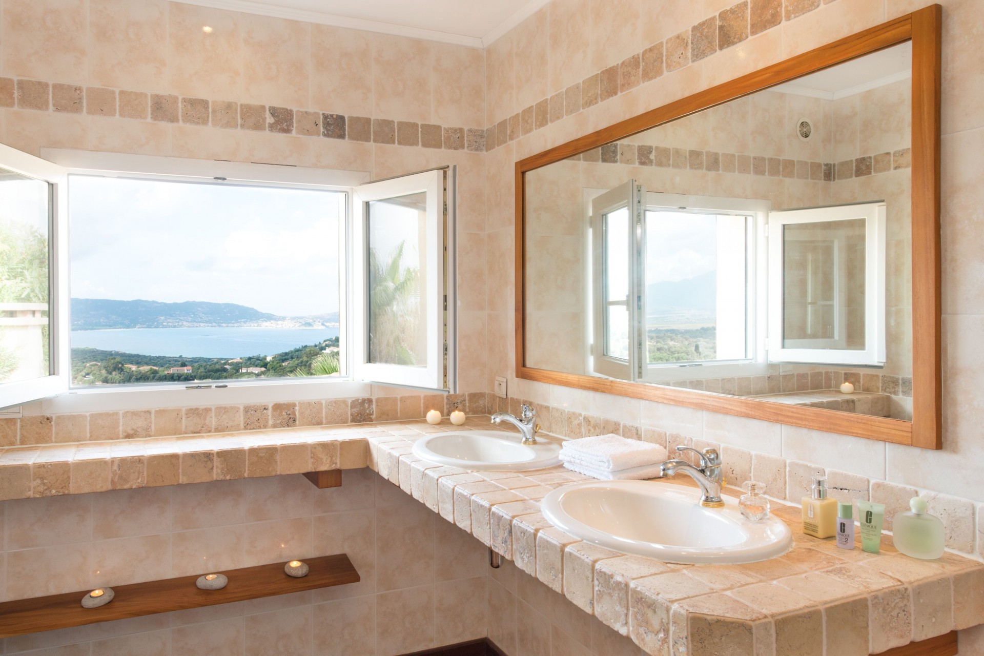 Calvi Luxury Rental Villa Diademe Royal Bathroom