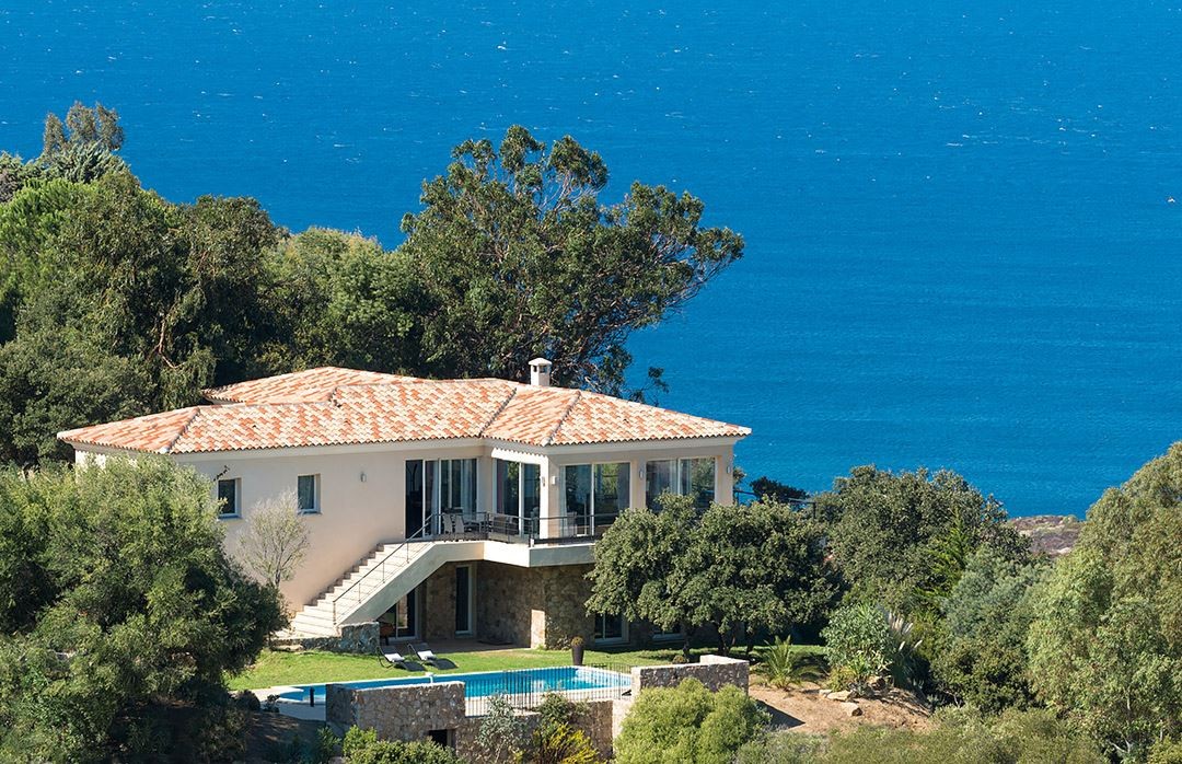 calvi-location-villa-luxe-qualzac