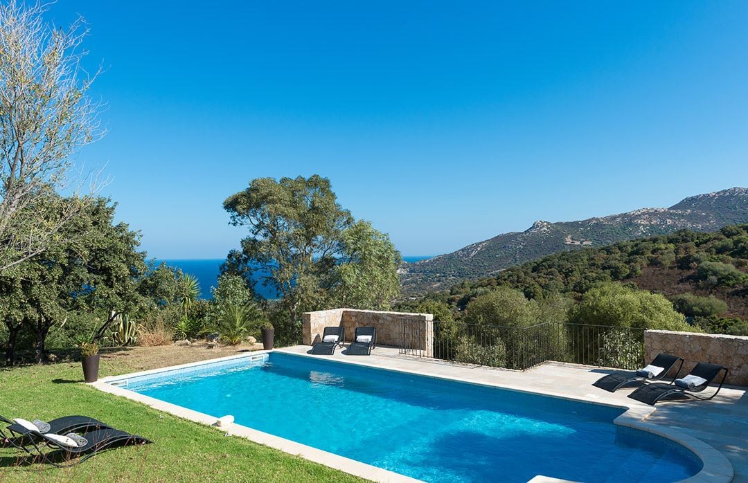 calvi-location-villa-luxe-qualzac