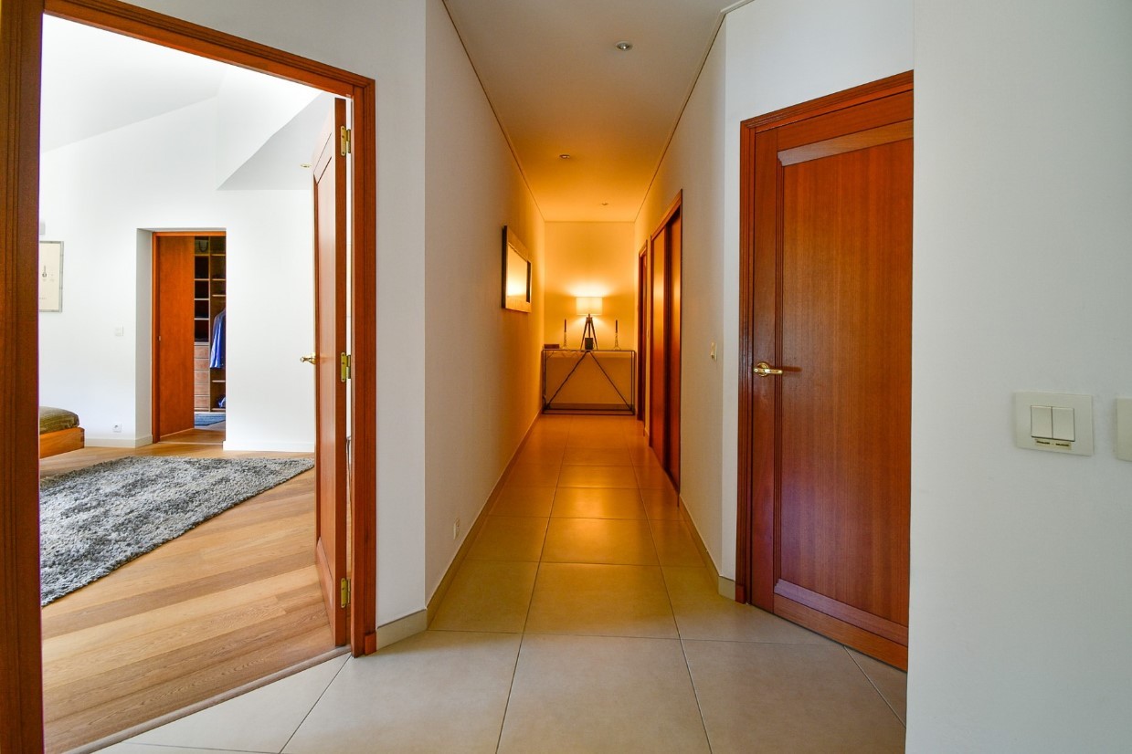 Cannes Luxury Rental Villa Carraluma Corridor