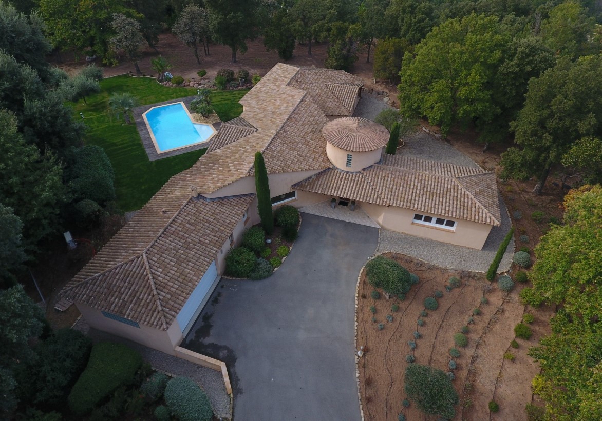 Cannes Luxury Rental Villa Carraluma View 2