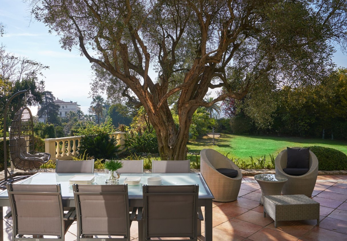 Cannes Luxury Rental Villa Covelline Terrace 3