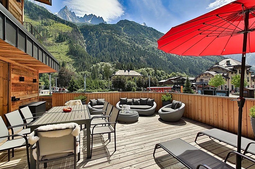 Chamonix Luxury Rental Appartment Courise Terrace 3