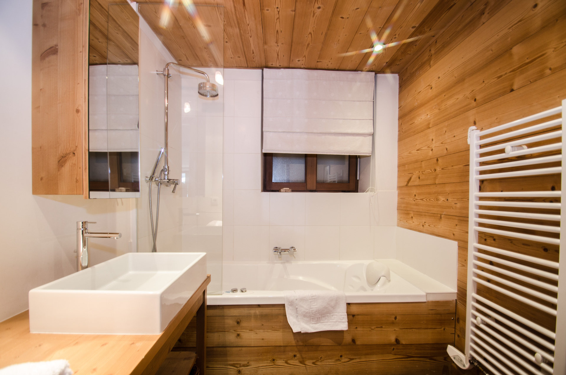 Chamonix Location Appartement Dans Chalet Luxe Malysse Salle De Bain