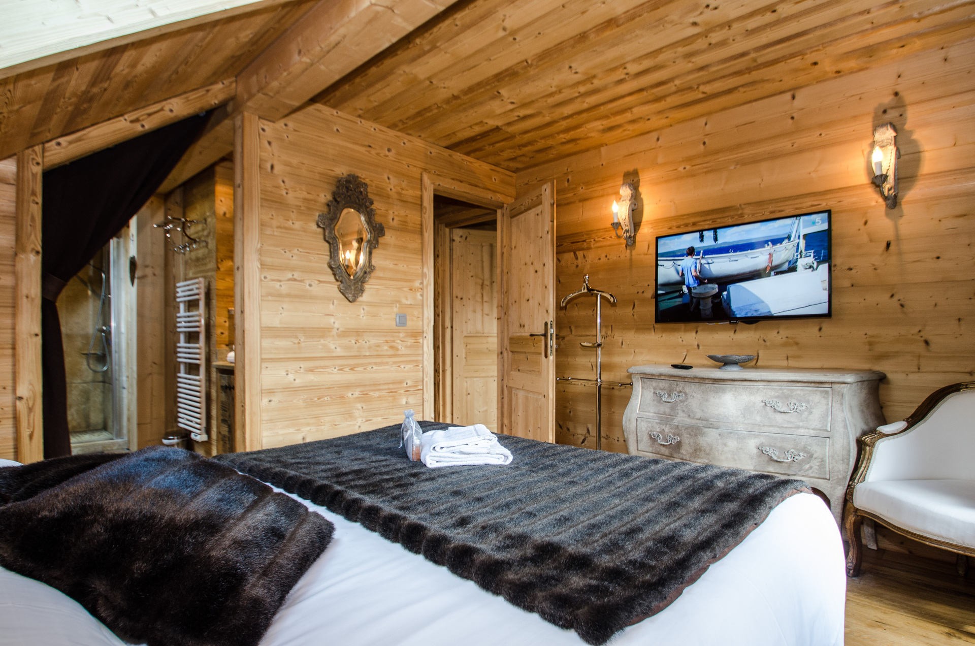 Chamonix Luxury Rental Chalet Coronite Bedroom 4