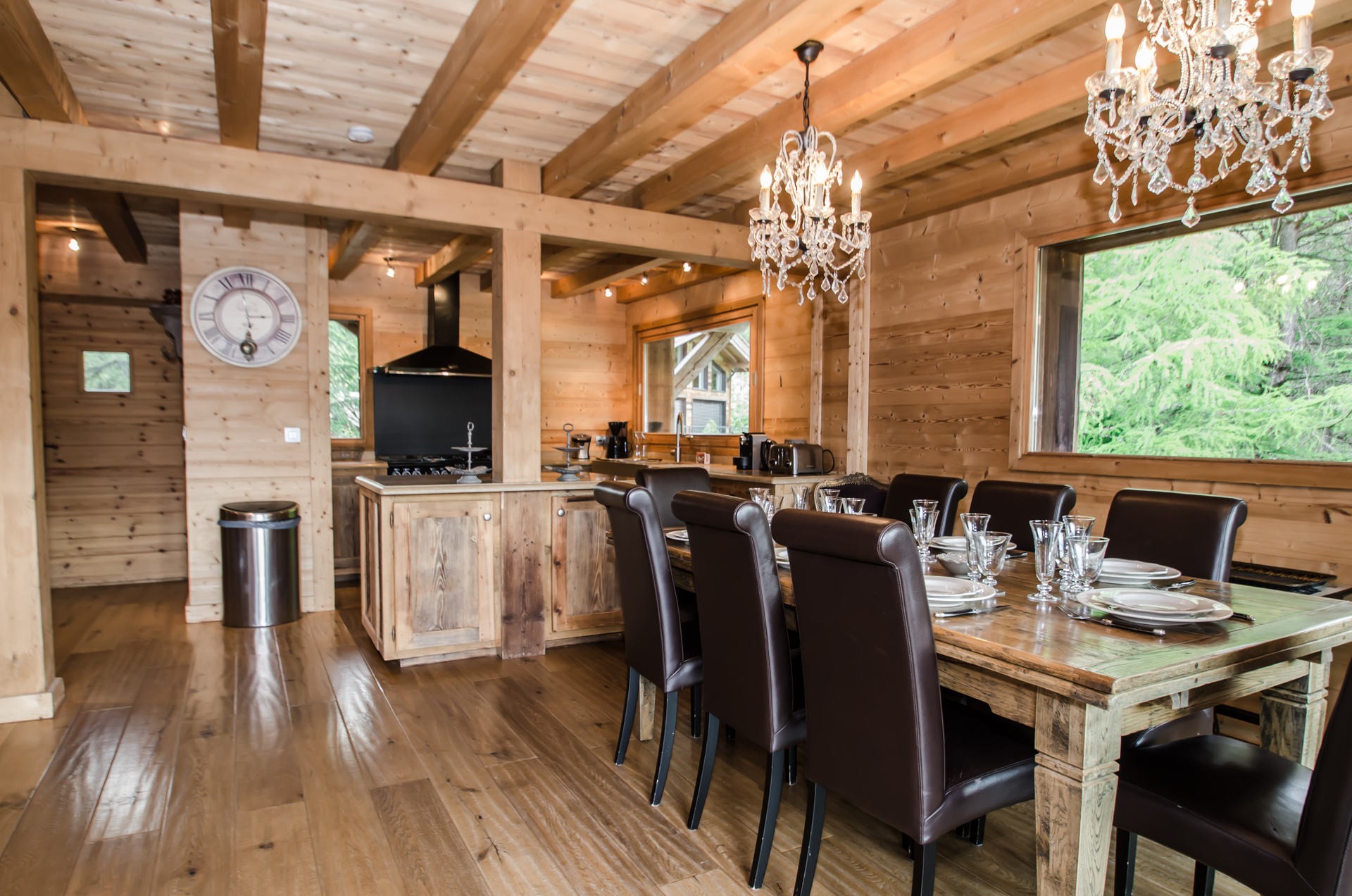 Chamonix Luxury Rental Chalet Coronite Dining Area