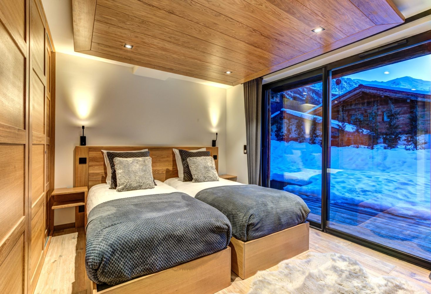 Chamonix Mont Blanc Rental Chalet Luxury Paradamote Bedroom