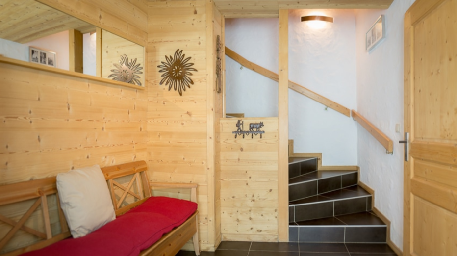 Chatel Location Chalet Luxe Chalcantite Escalier