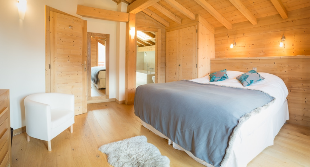 Chatel Luxury Rental Chalet Chalcocyanite Bedroom 2
