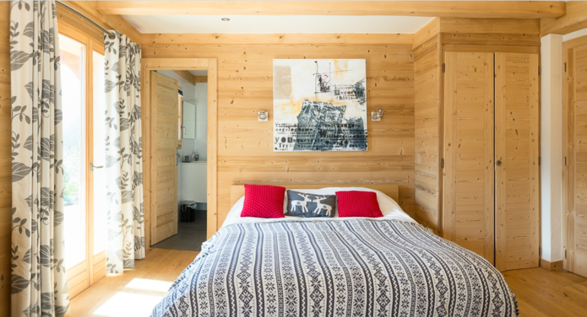 Chatel Luxury Rental Chalet Chalcocyanite Bedroom 4