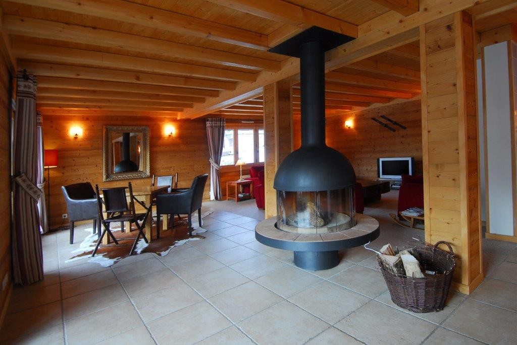 Chatel Luxury Rental Chalet Chalcophanite Living Area 3