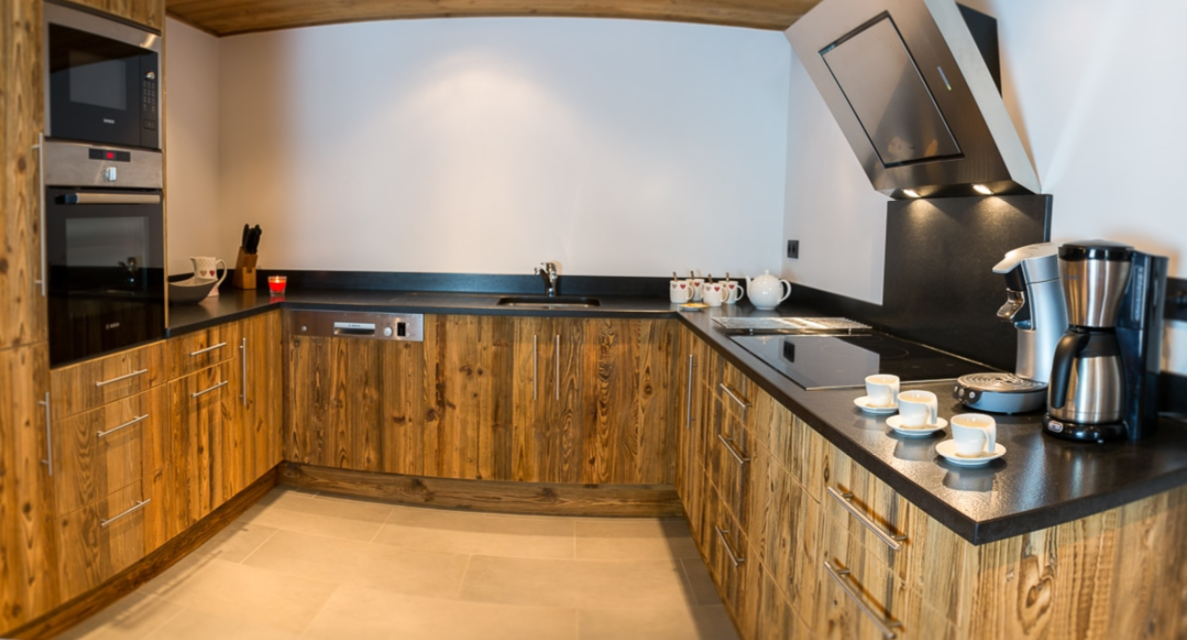 Chatel Luxury Rental Chalet Chambera Kitchen