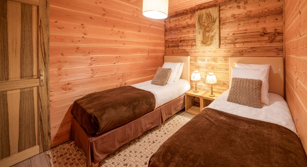 Chatel Luxury Rental Chalet Chapa Bedroom 2