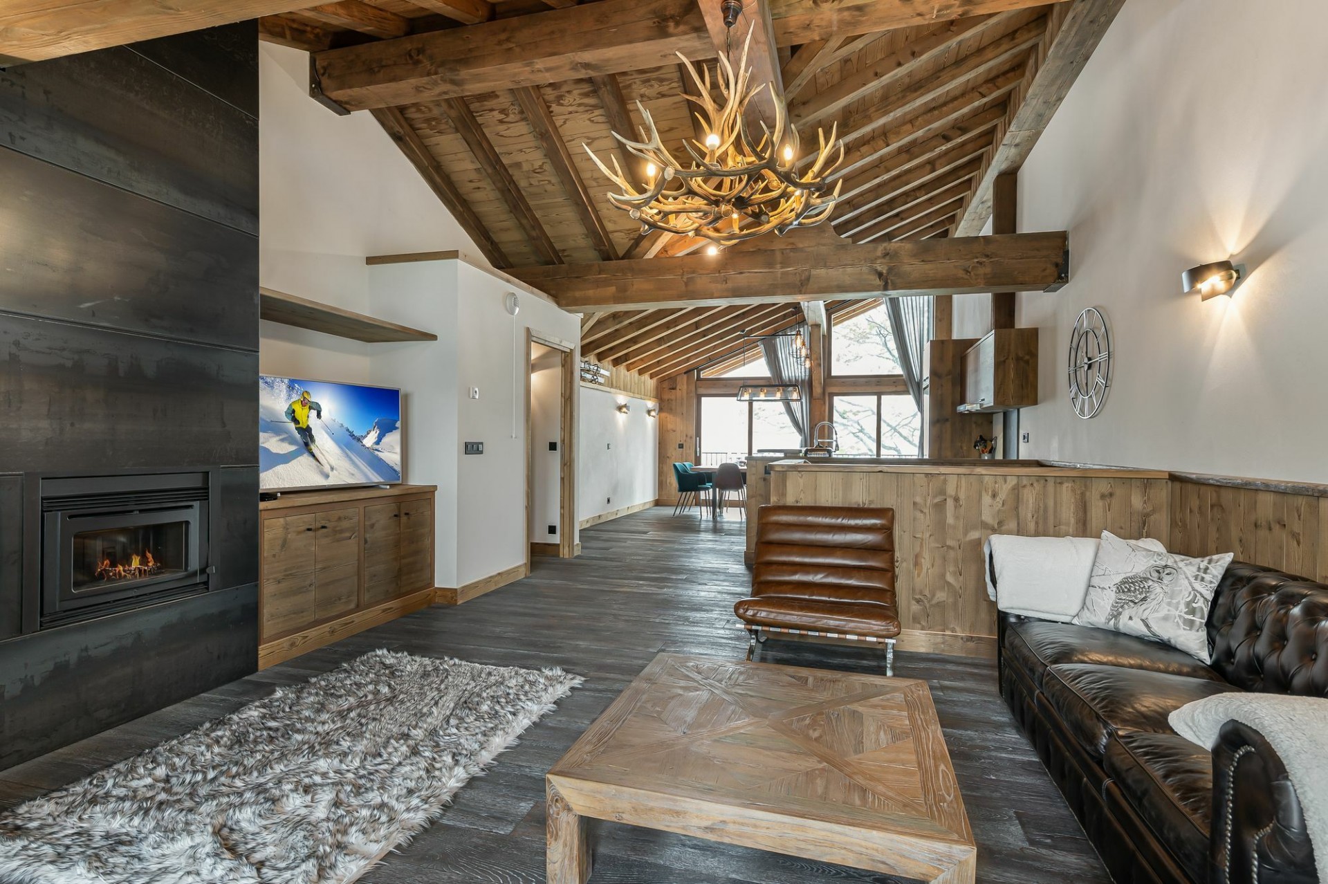 Courchevel 1300 Luxury Rental Appartment Tilante Living Room 3