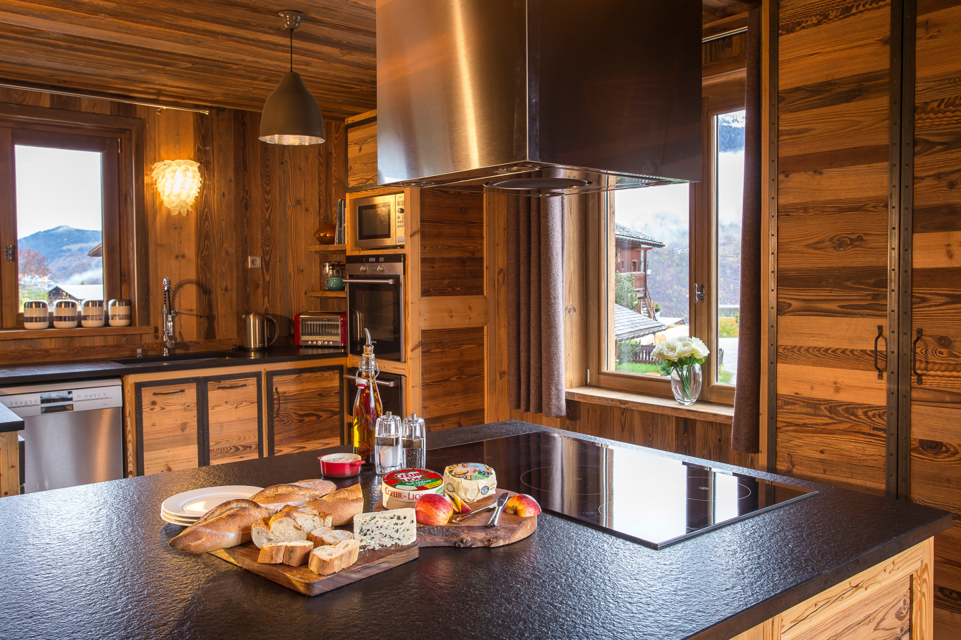 Courchevel 1300 Location Chalet Luxe Maricite Cuisine 1