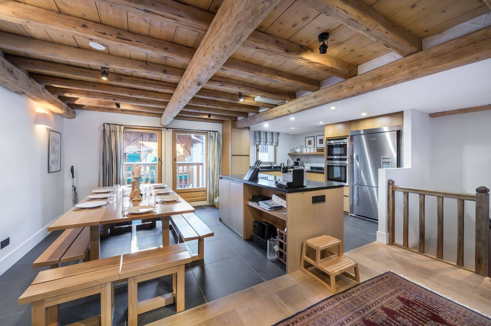Courchevel 1300 Luxury Rental Chalet Nibate Dining Room