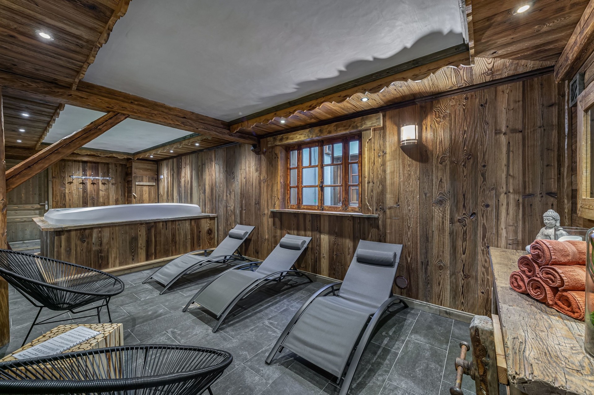 Courchevel 1300 Location Chalet Luxe Noubate Espace Détente 2